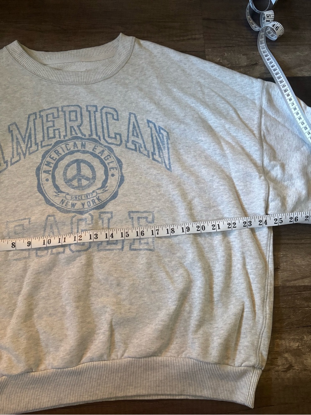 American Eagle Graphic Crew Neck Sweater - Picture 3 of 4